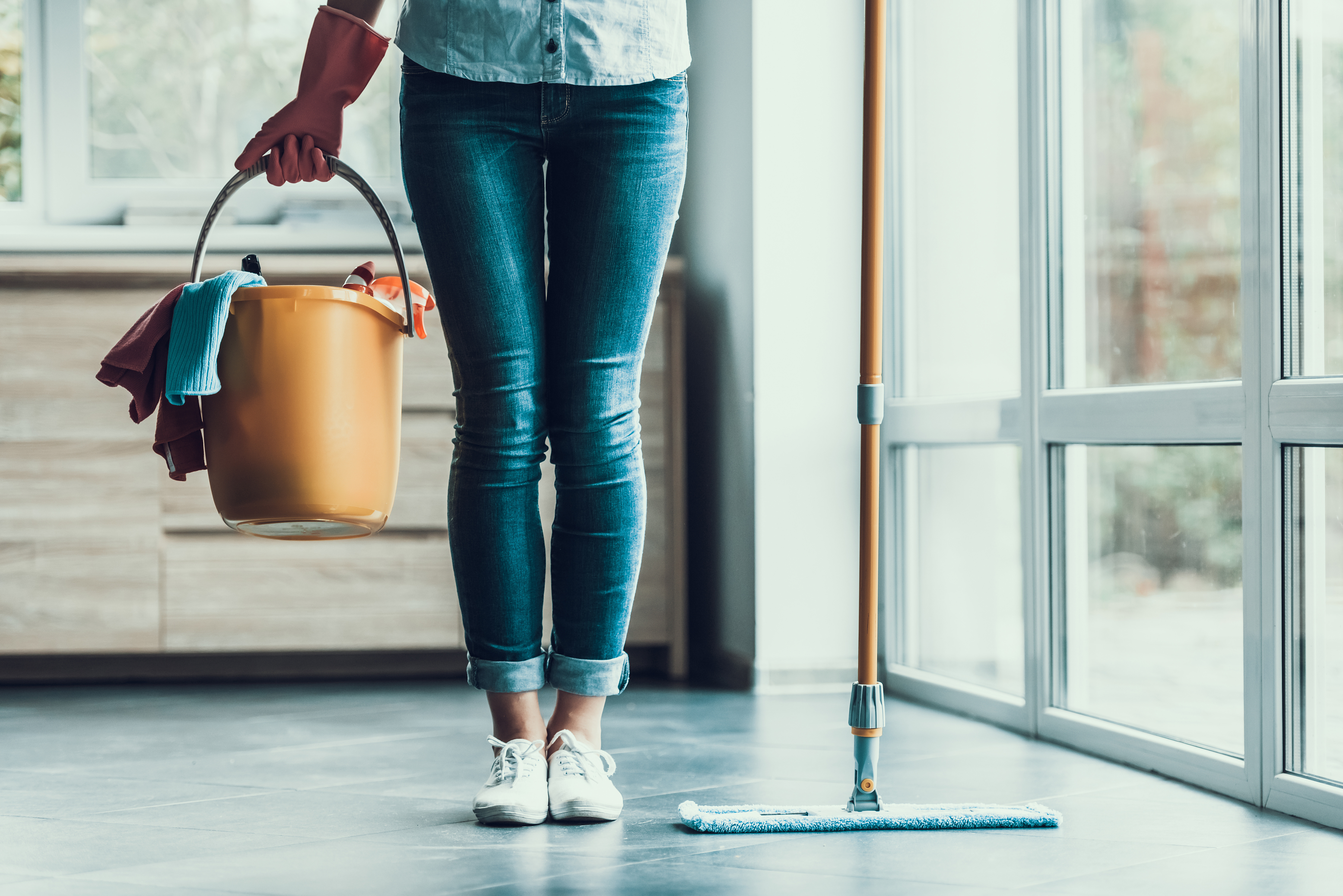 Spring Cleaning Without Sneezing: Conquering Indoor Allergens